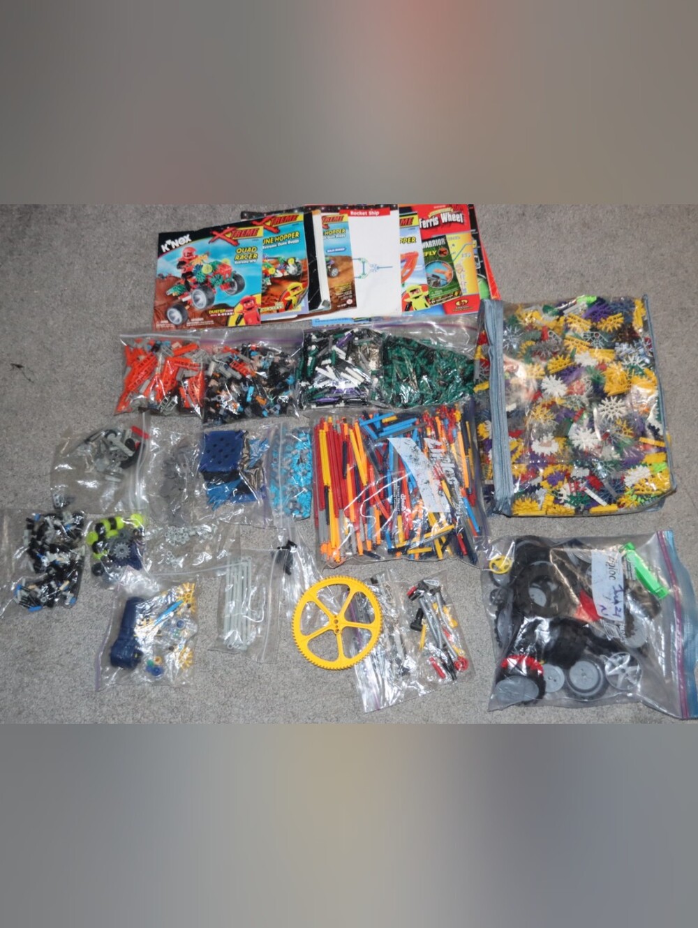 10LBS Of K'nex With Manuals